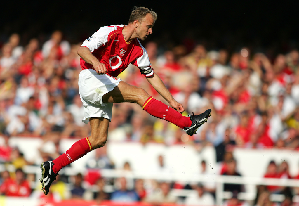 Arsenal legend Dennis Bergkamp the face of new banknote celebrating iconic  goal - Mirror Online