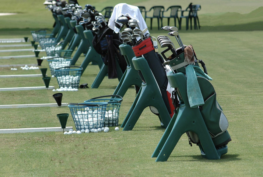 THE DIFFERENT TYPES OF GOLF CLUBS AND WHAT THEY'RE USED FOR