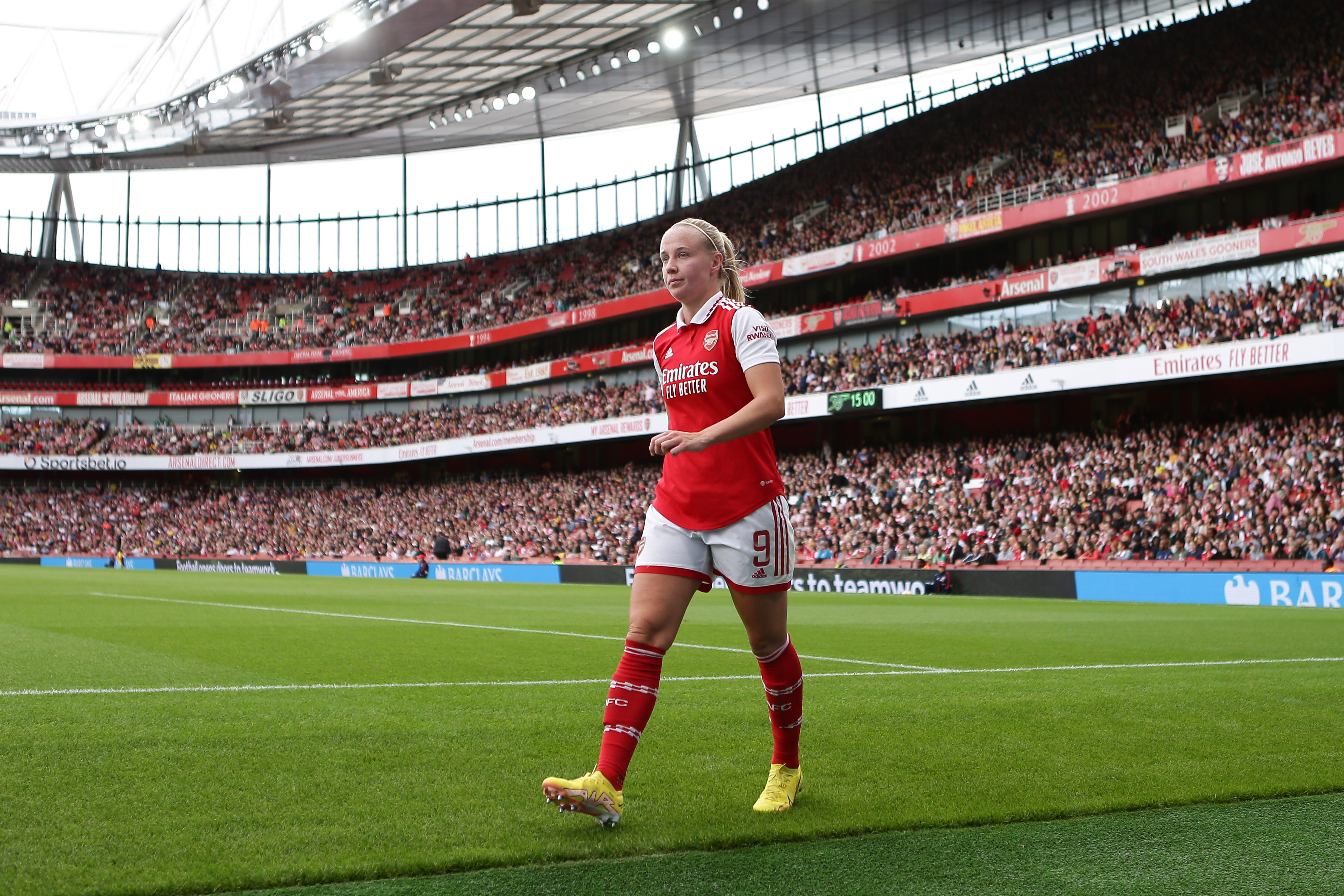 Second place for Arsenal’s Beth Mead who makes Arsenal history with Ballon d’Or runners-up award