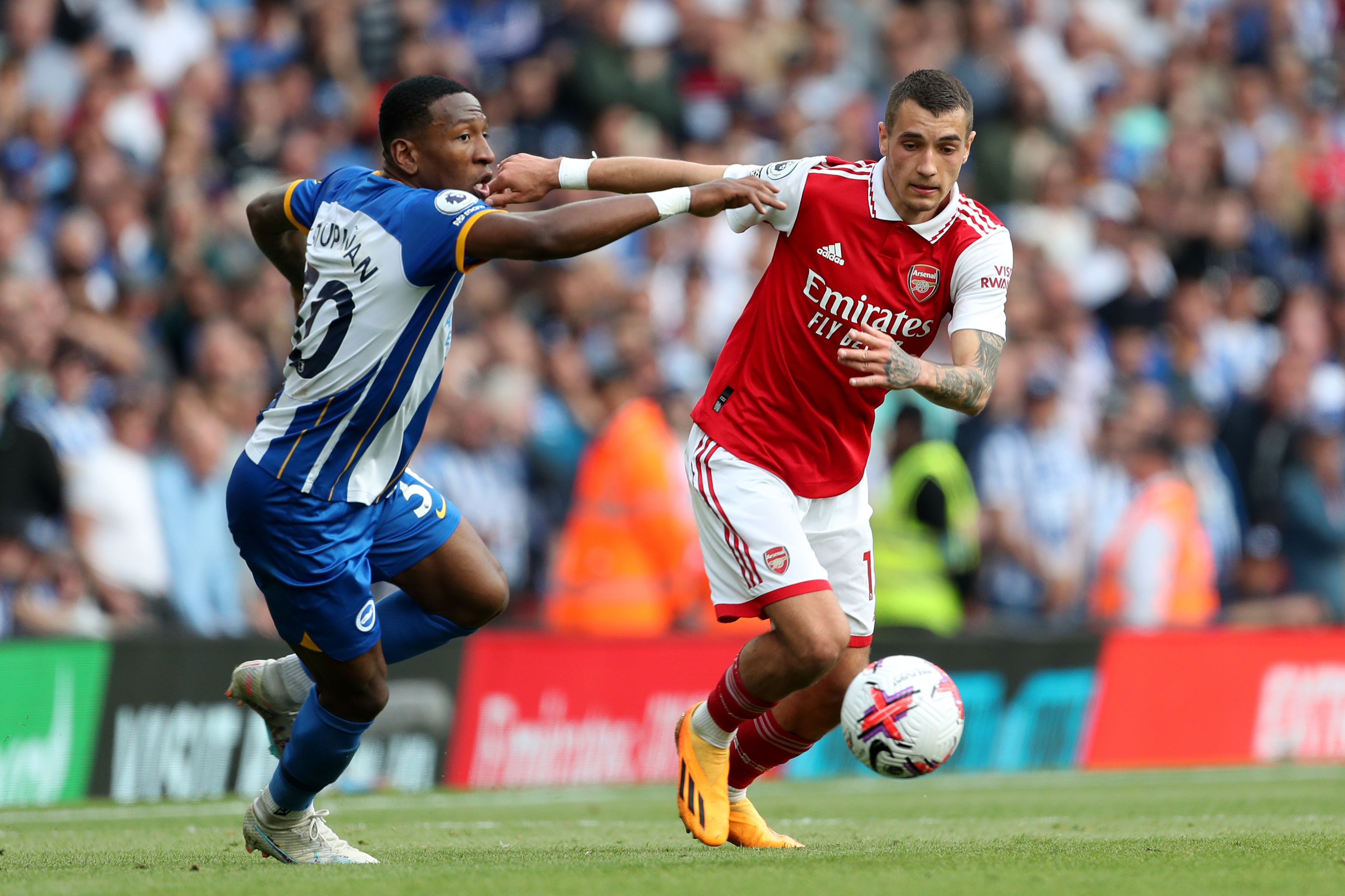 Kiwior insists he was fouled for Brighton opener but claim leaves Arsenal legend unimpressed 