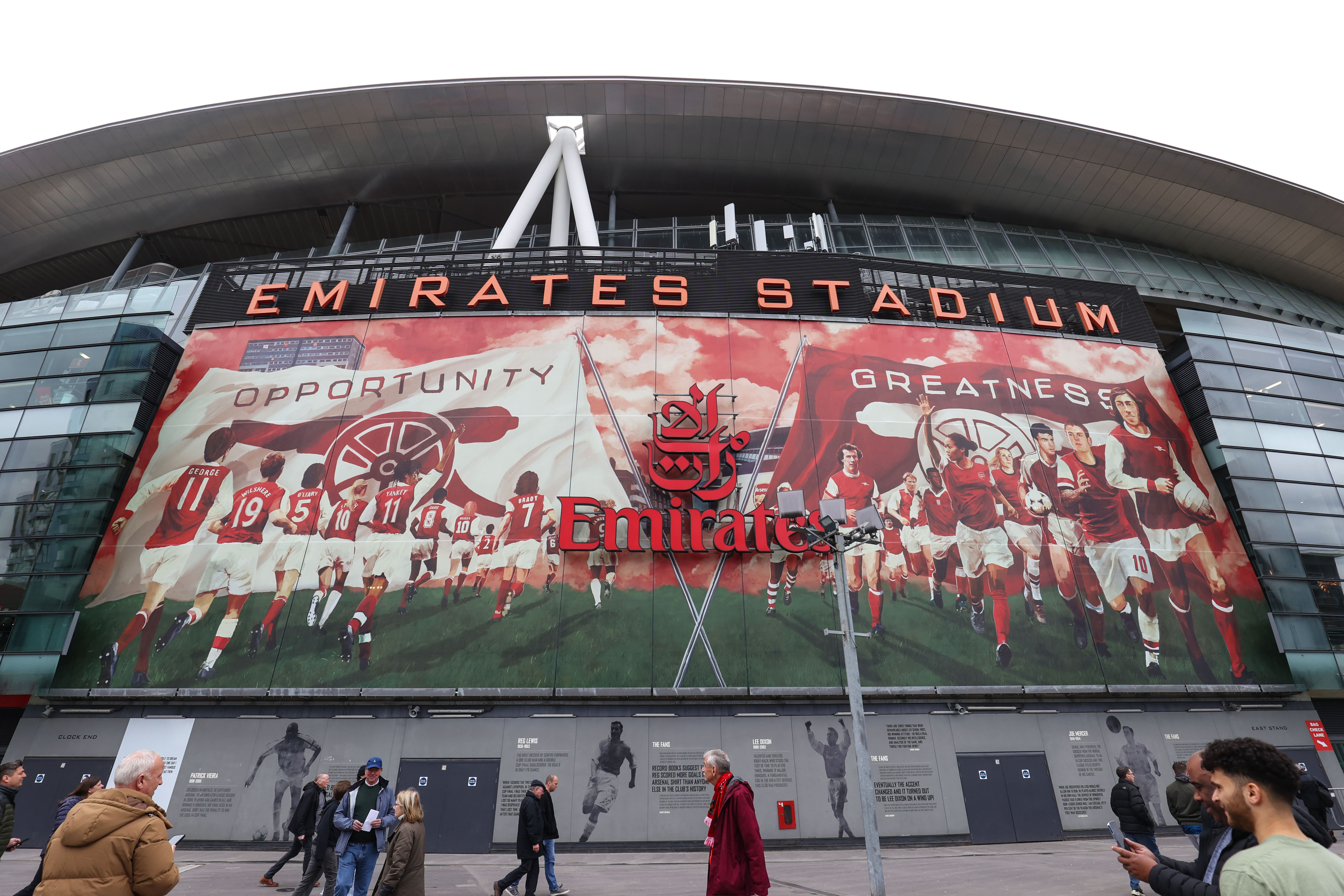 Arsenal Enthusiasts: Embracing the New Wave of Digital Fandom