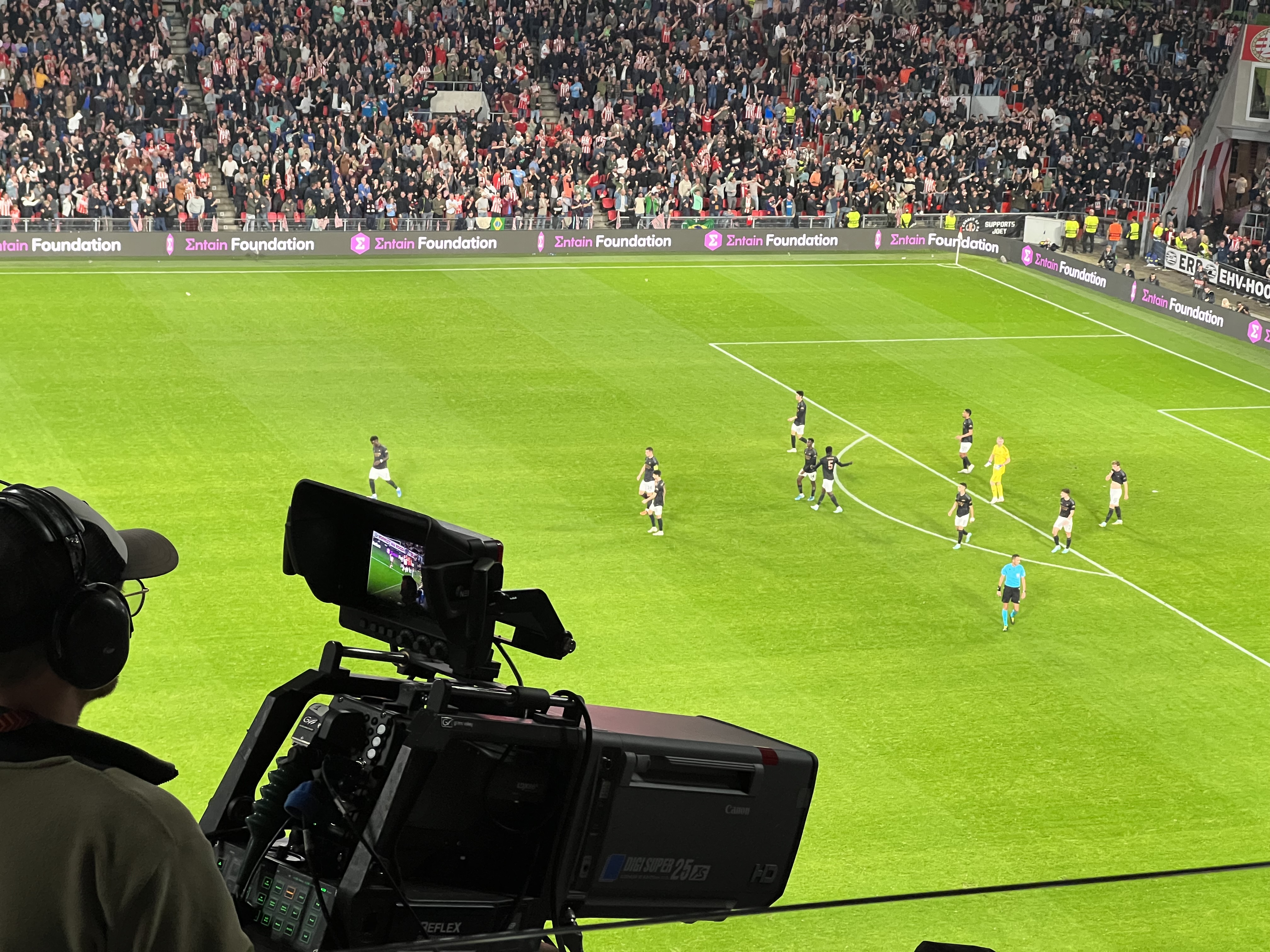 Arsenal shop tv fixtures