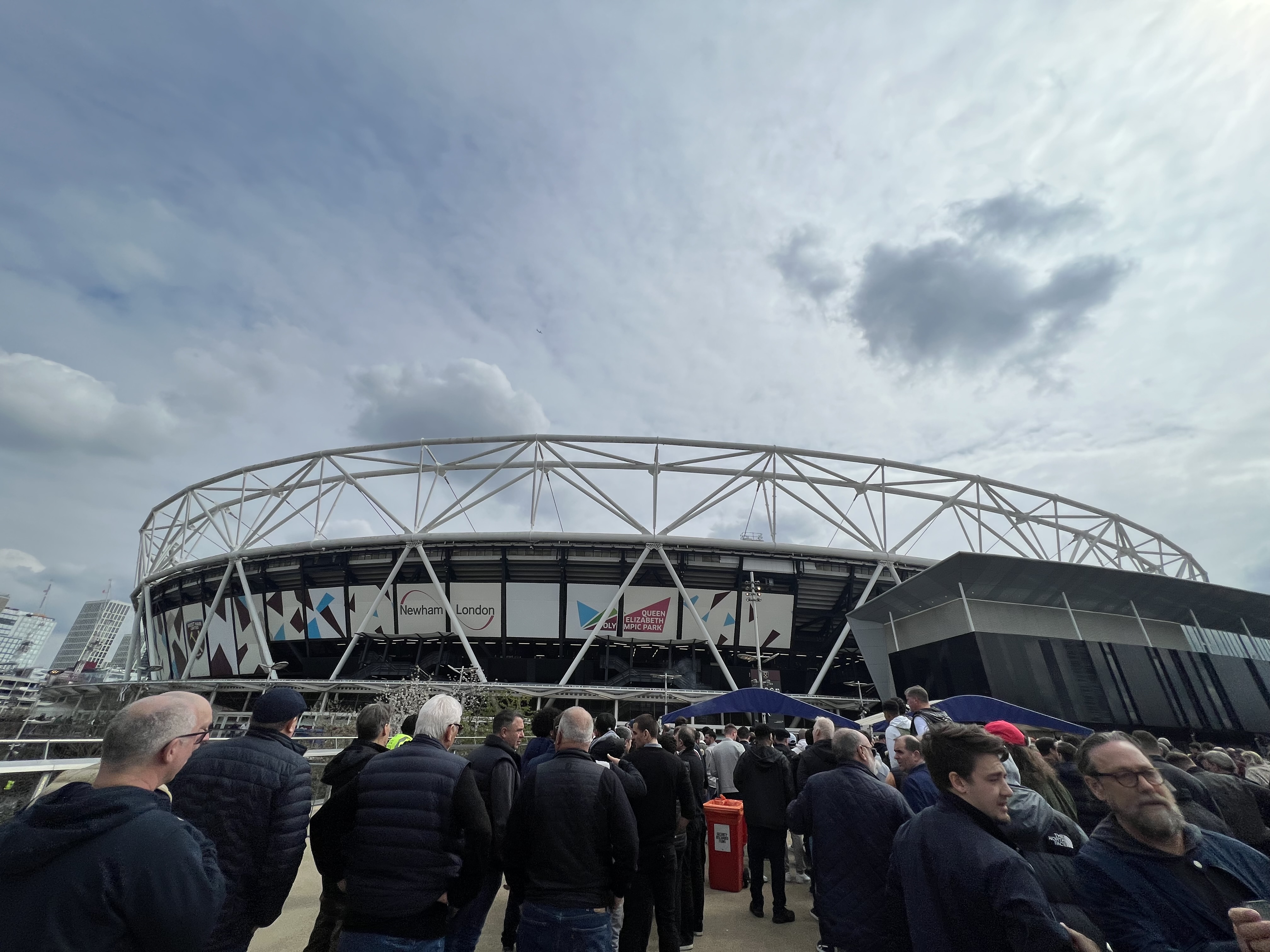 How to watch West Ham vs Arsenal: TV, live steam, kick-off time, latest team news, h2h and much more 