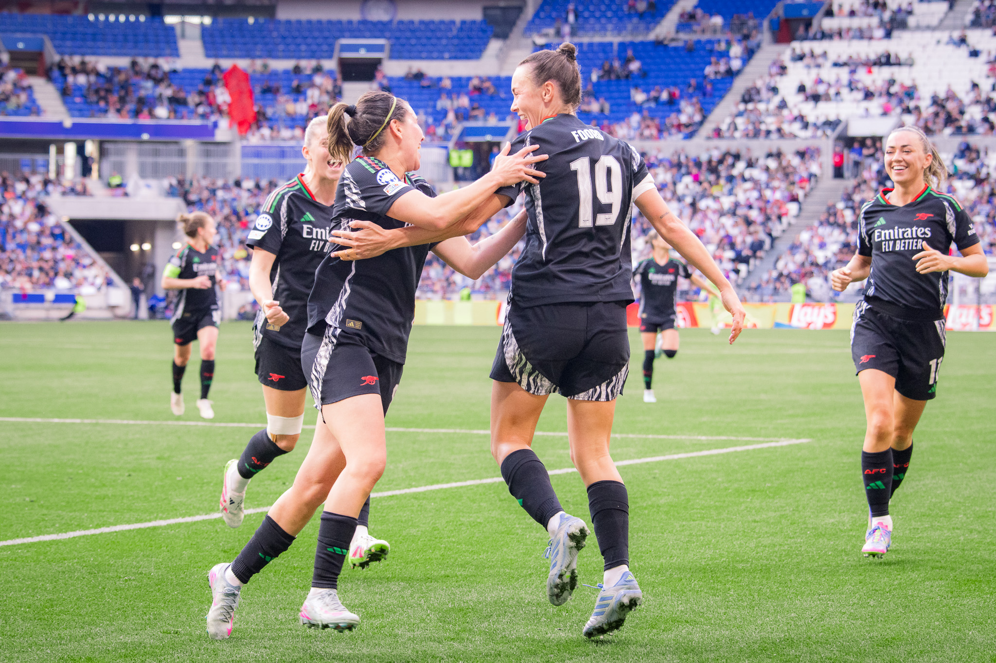 AWFC gallery: the 10 best pictures from a huge victory in Lyon