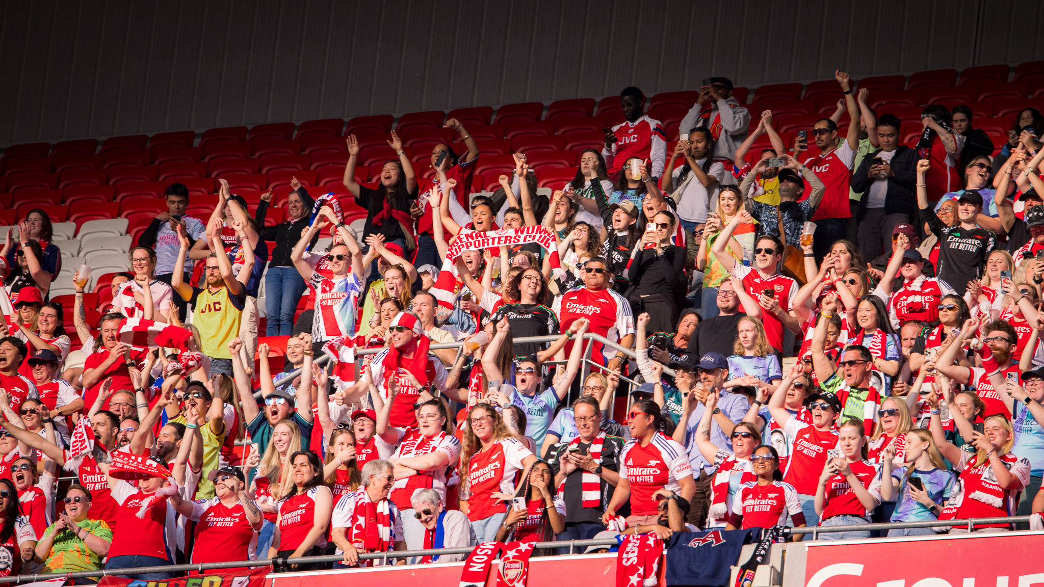 AWFC gallery: the 10 best pictures from a huge victory in Lyon