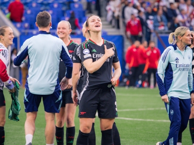 AWFC gallery: the 10 best pictures from a huge victory in Lyon