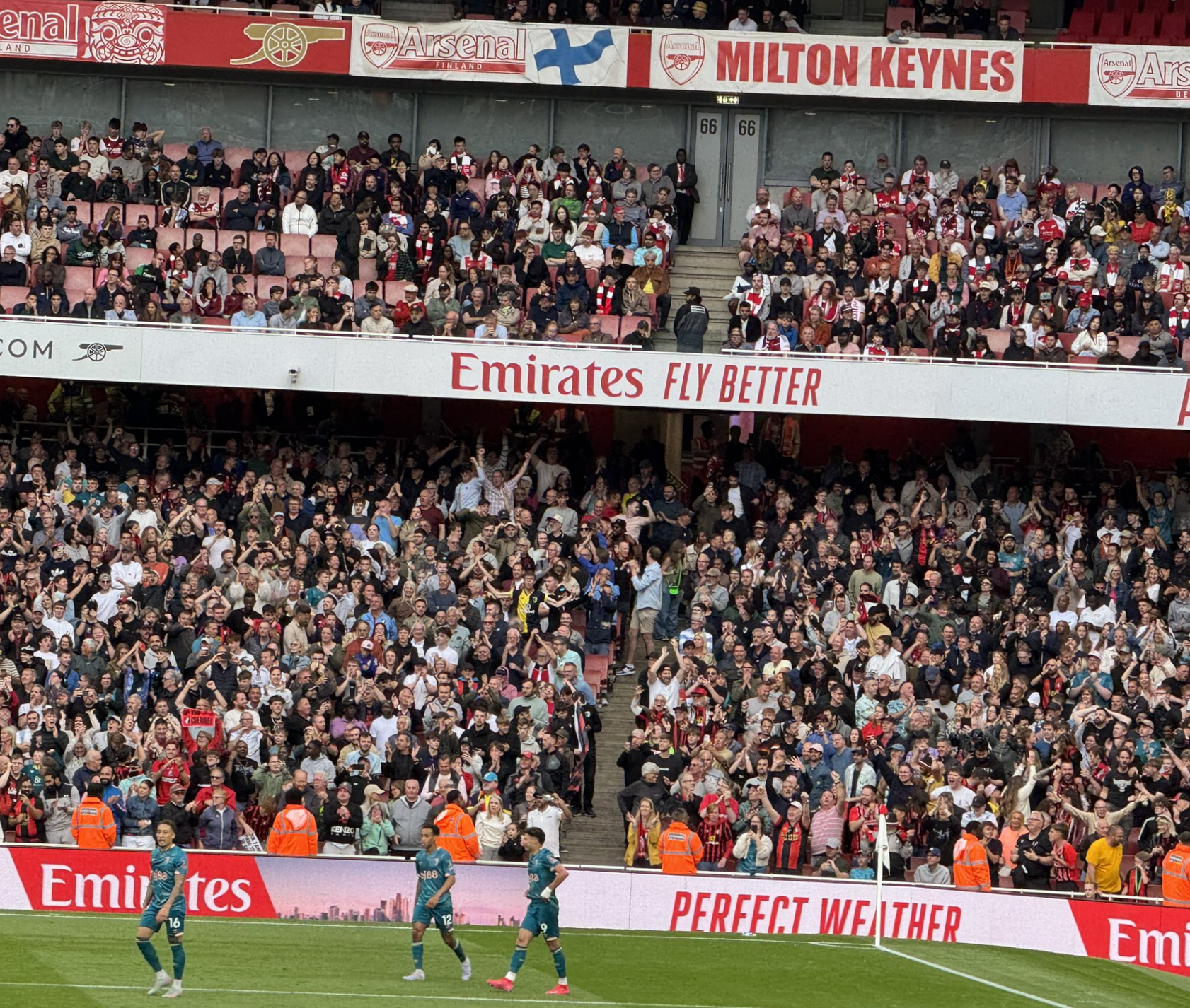 Arsenal 1-2 Bournemouth: Cherries seal deserved victory over lacklustre Gunners 