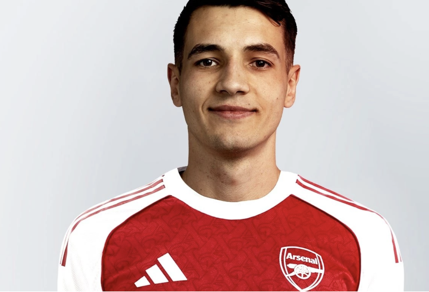 Jakub Kiwior shines as Arsenal seal Champions League football 