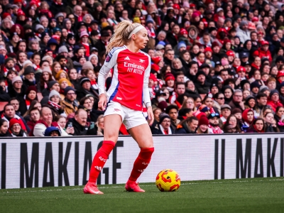 Arsenal confirm Chloe Kelly contract talks after Lionesses star’s successful loan spell