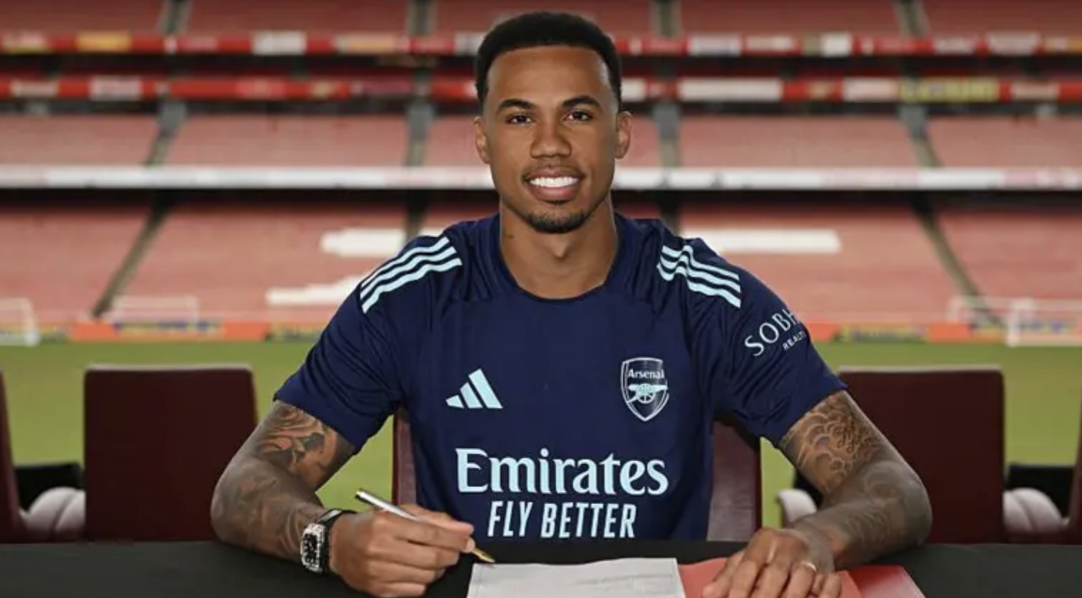 'It's time to win some trophies' - Gabriel signs new long-term Arsenal deal