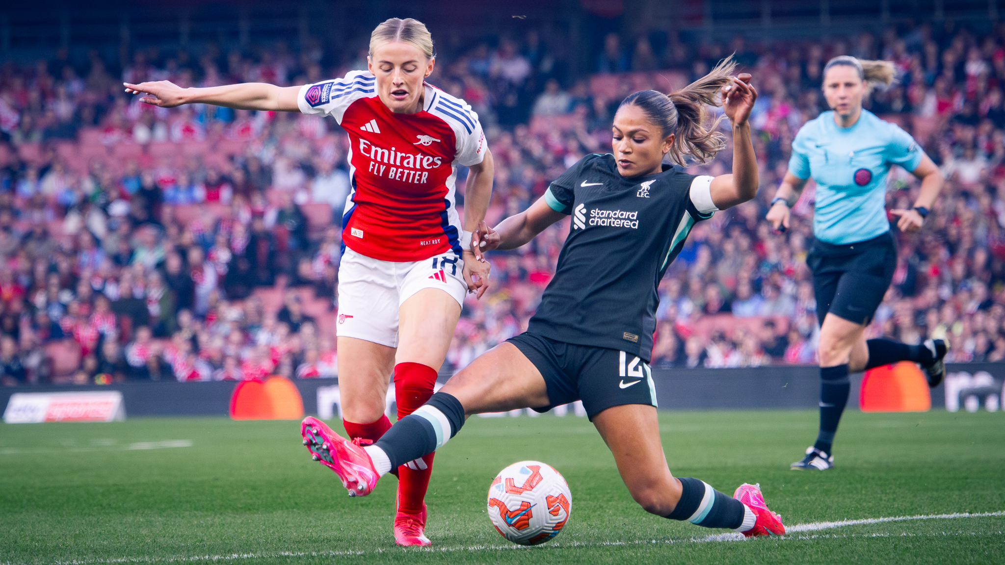 Full-back Taylor Hinds returns to Arsenal Women following Liverpool departure