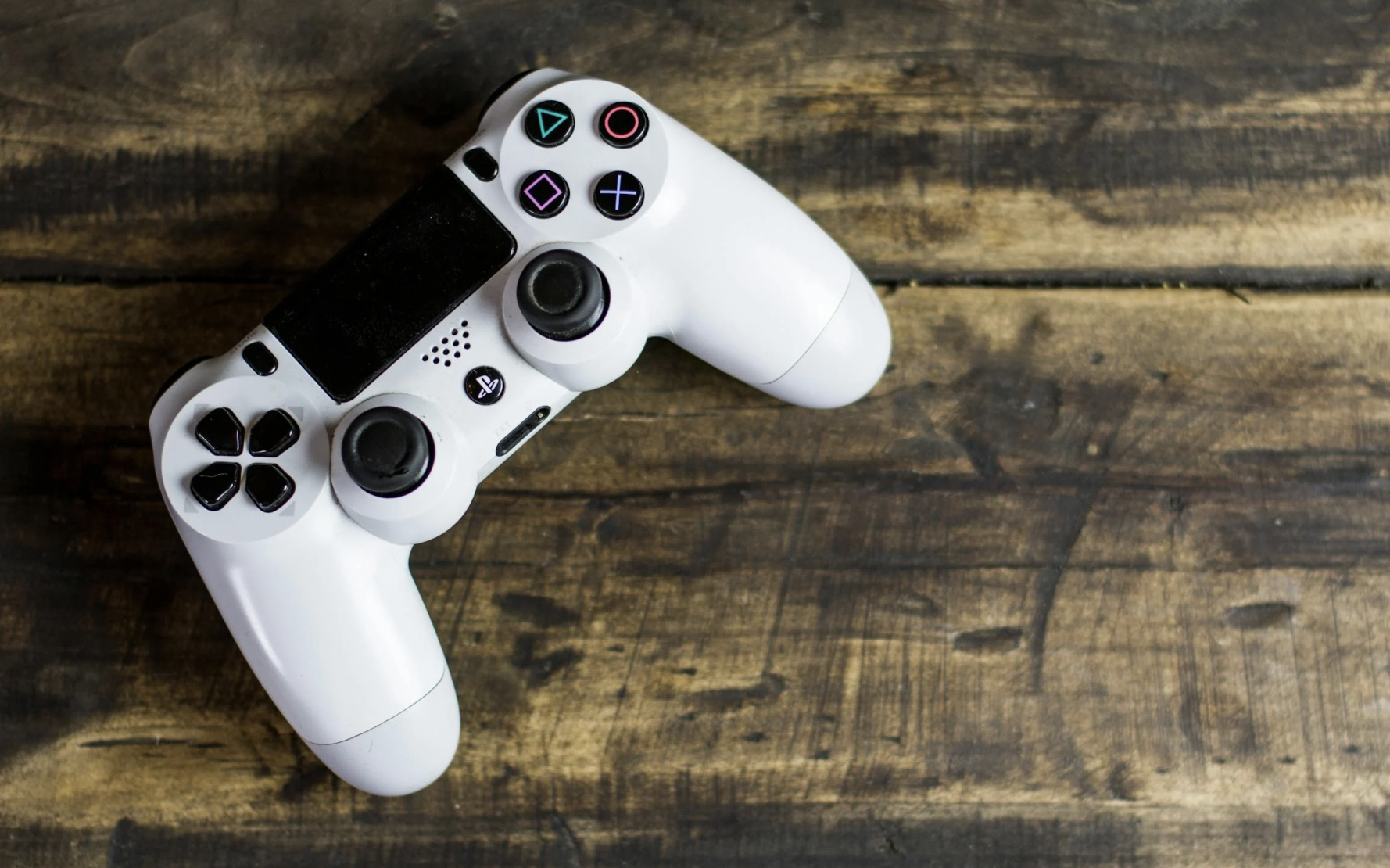 Slot league tie-ins and live streaming: the next wave of fan engagement in the premier league