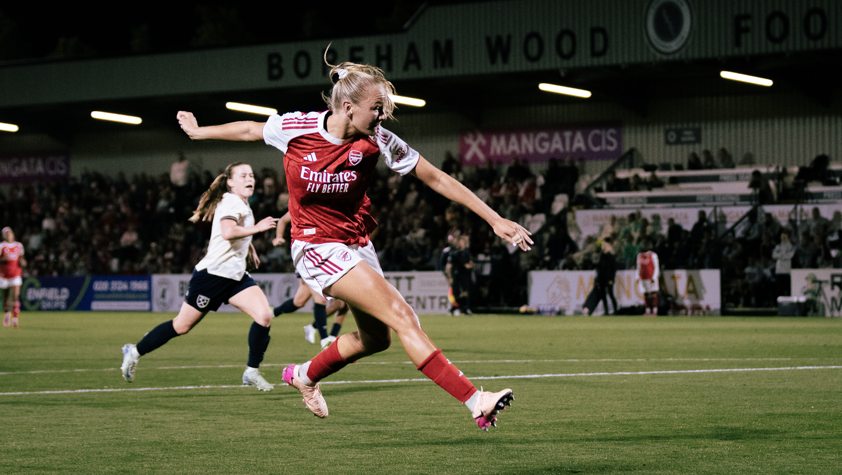 Ten of the Best: Suzy Lycett's best shots from Arsenal Women 2-0 West Ham 