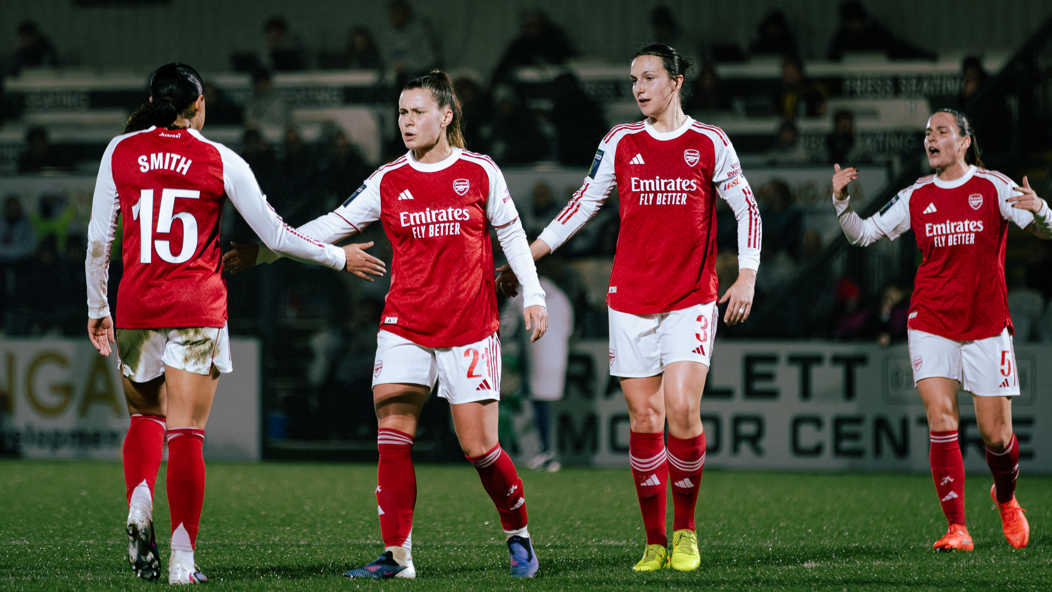 Gallery: The best shots from Arsenal Women vs Manchester United by Suzy Lycett