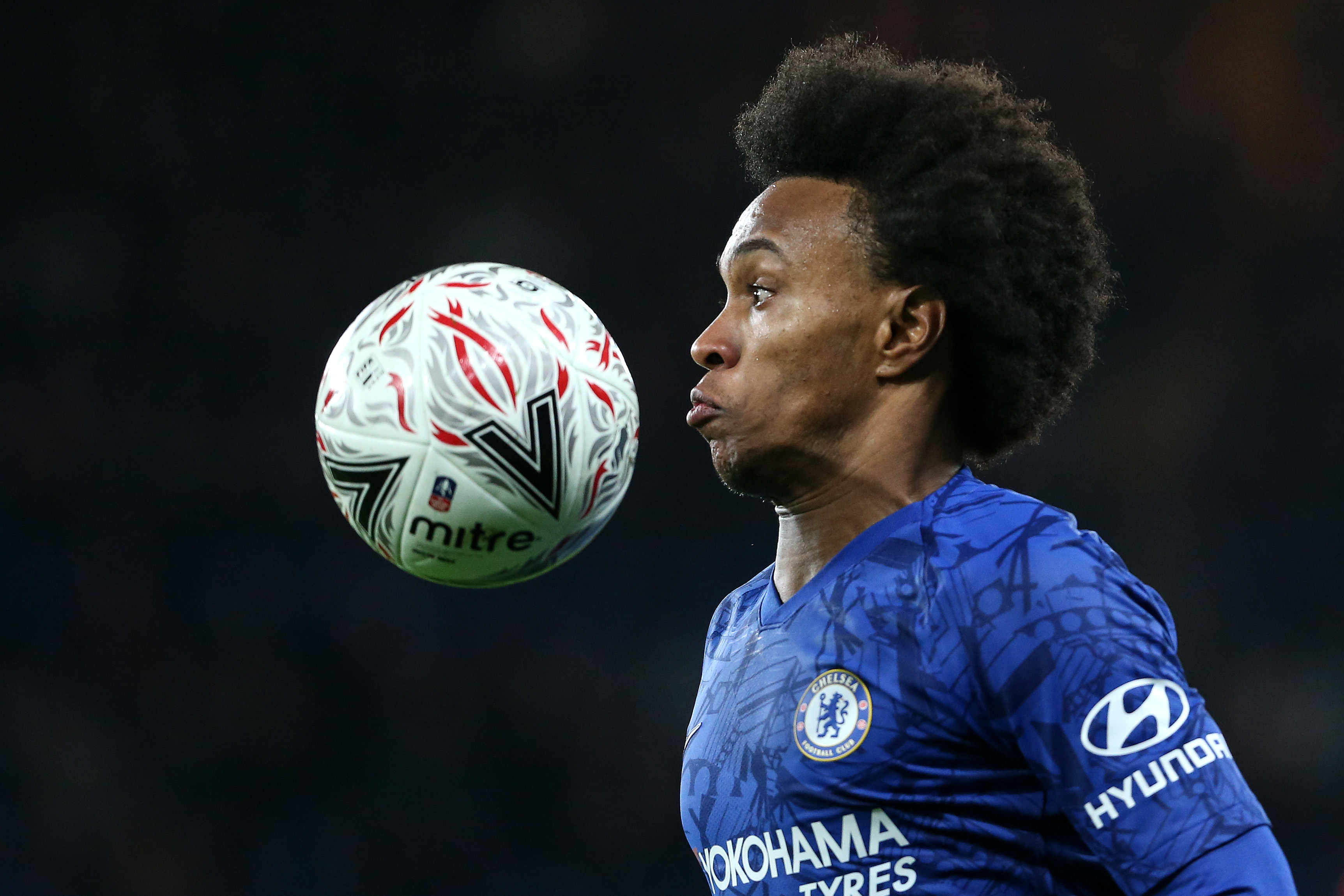Arsenal transfer rumour round-up: Willian agrees deal as Gunners transfer chiefs put pressure on Aubameyang