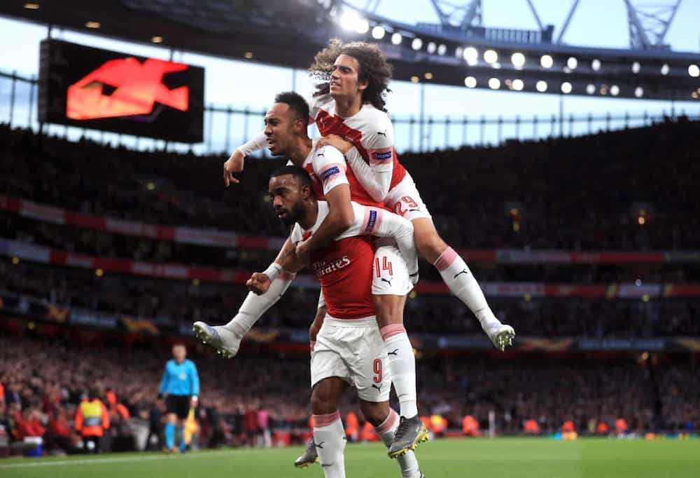 Arsenal Ride Their Luck In First Leg v Valencia