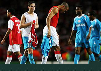Arsenal’s fans are worse than the team